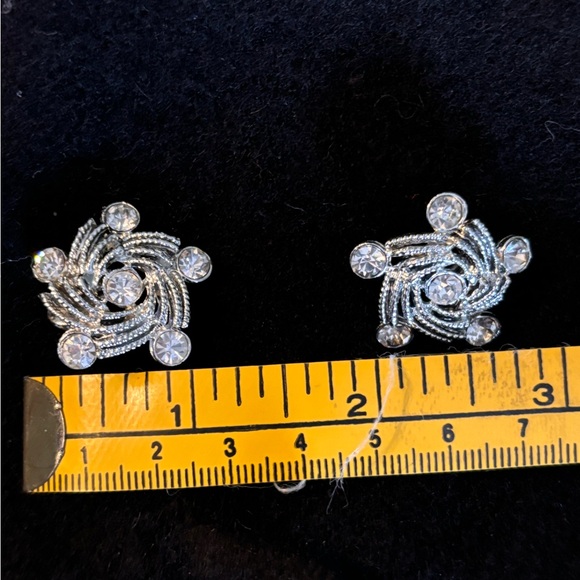 Vintage Rhinestone Earrings - Picture 3 of 3